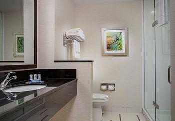 Fairfield Inn & Suites By Marriott Летбрідж Екстер'єр фото
